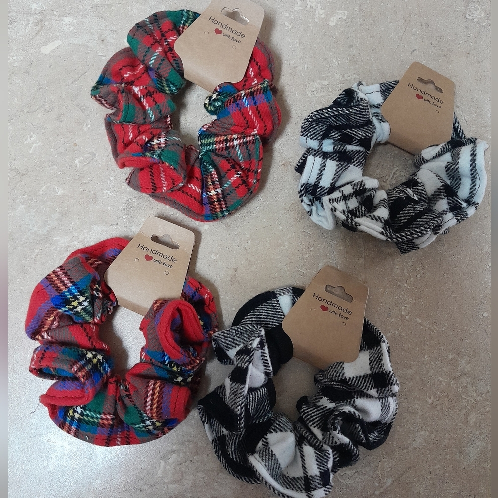 Handmade Mixed Plaid Scrunchies 2 Sets Red And Black NWT  Size:OS